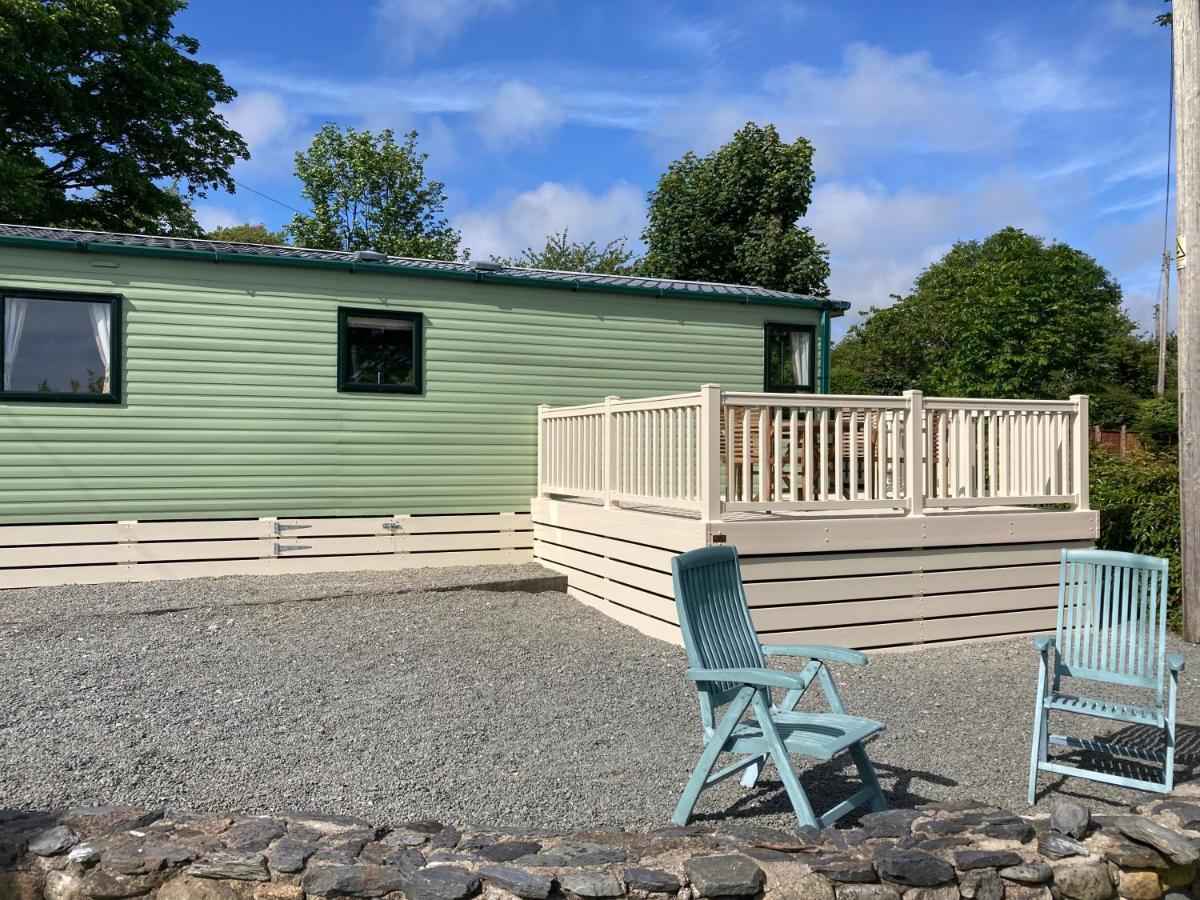 2 Bedroom In Chwilog On The Llyn Peninsula Apartment